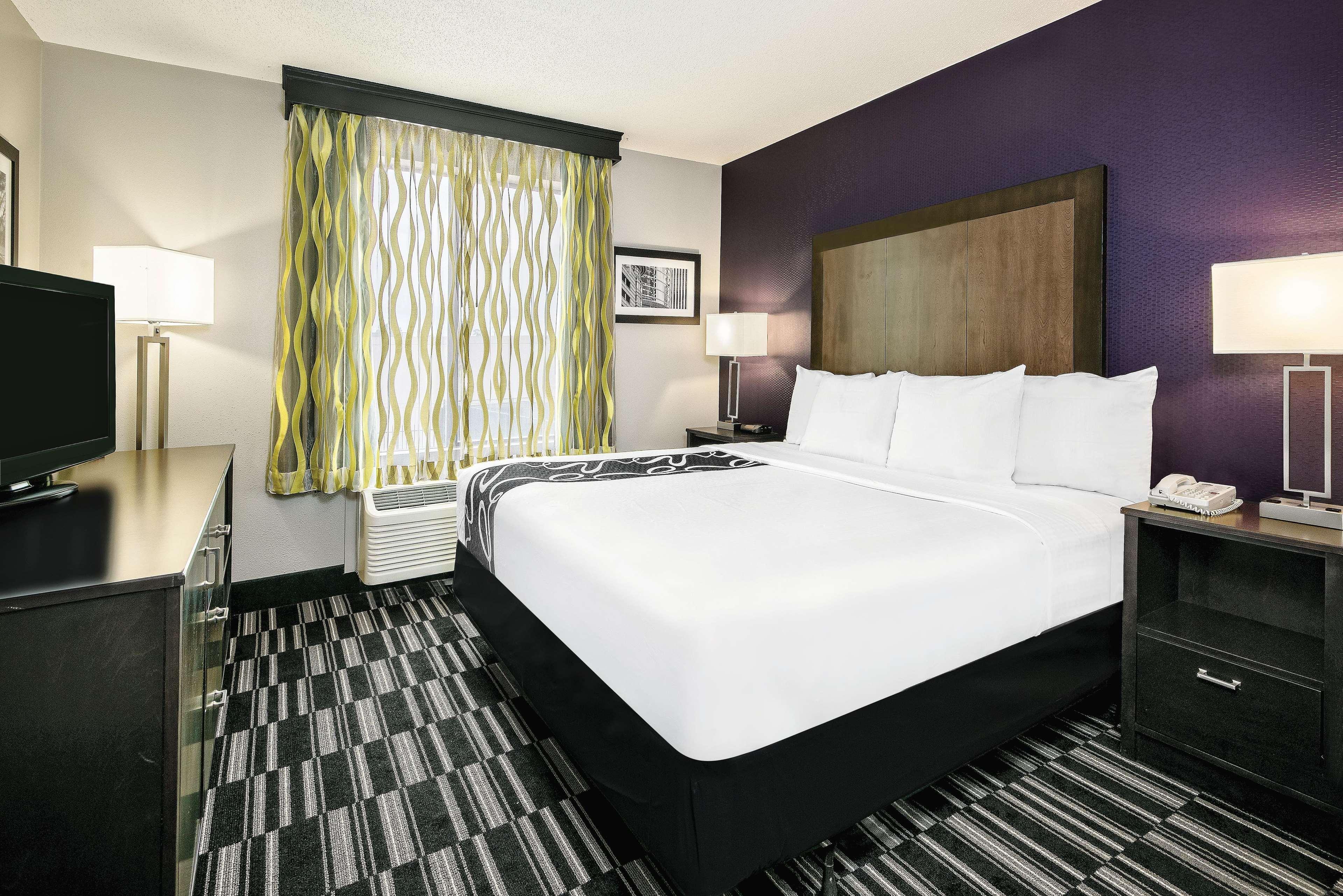 La Quinta Inn & Suites By Wyndham The Woodlands Spring Exteriér fotografie
